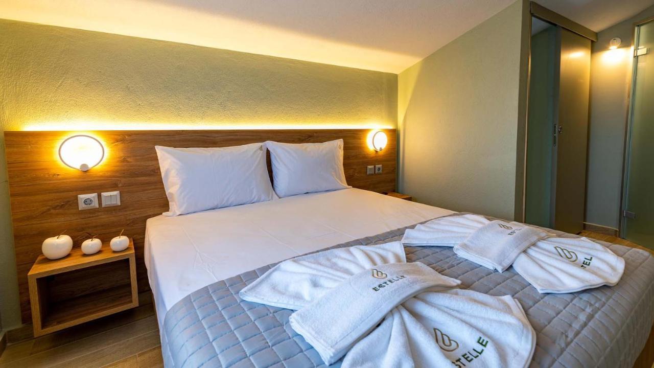 Estelle Family Luxury Apartments & Suites Gerakini Ngoại thất bức ảnh